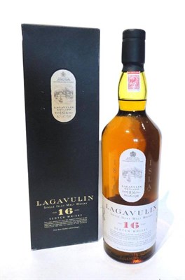 Lot 1355 - Lagavulin 16 Year White Horse Distillers 75cl, White Horse Distillers, 75cl, 43%, with original...