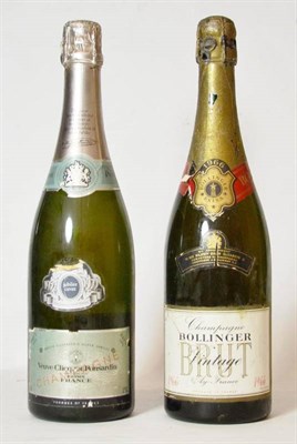 Lot 1129 - Bollinger 1966, vintage champagne; Veuve Clicquot 1970 Jubilee Cuvee, vintage champagne (two...