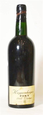 Lot 1175 - Koppenhagen 1947, vintage port U: top shoulder