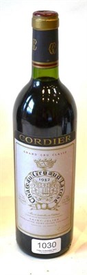 Lot 1030 - Chateau Gruaud-Larose 1982, St Julien U: into neck (just)