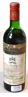 Lot 1076 - Chateau Mouton Rothschild 1971, Pauillac  U: upper/mid shoulder