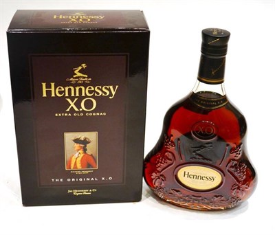 Lot 1219 - Hennessy XO Cognac, 70cl, 40%, in original box