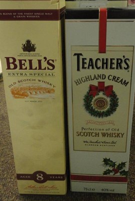 Lot 1341 - Teachers Highland Cream (x3); Bells 8 Year Old (x2); VAT 69, 70cl, 40% (x2) (seven bottles)