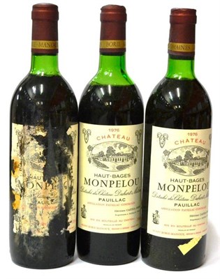 Lot 1031 - Chateau Haut-Bages-Monpelou 1976, Pauillac (x12) (twelve bottles) U: 2x upper shoulder, 10x...