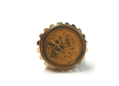 Lot 28 - A Half Sovereign Ring, the 1911 coin loose mounted in a pierced bezel to a plain polished...