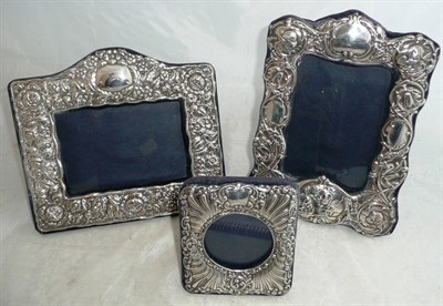 Lot 231 - Three Modern Silver Photograph Frames, Keyford Frames Ltd, London 1991 and 1992, each with repousse