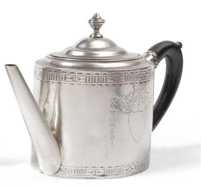 Lot 1276 - A George III Silver Teapot, John Langlands I & John Robertson I, Newcastle 1783, oval with two...