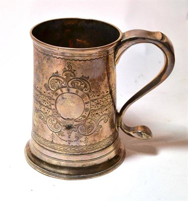 Lot 1277 - A George III Silver Mug, John Langlands I & John Robertson I, Newcastle probably 1778, the tapering