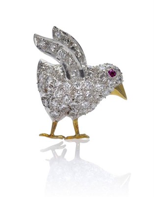 Lot 1036 - A Diamond Set Chick Brooch, the chick realistically modelled and set throughout with round...