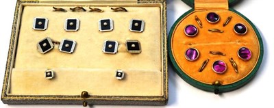 Lot 1140 - A Cased Set of Dress Studs, comprising a pair of chain linked cufflinks, four buttons and two...