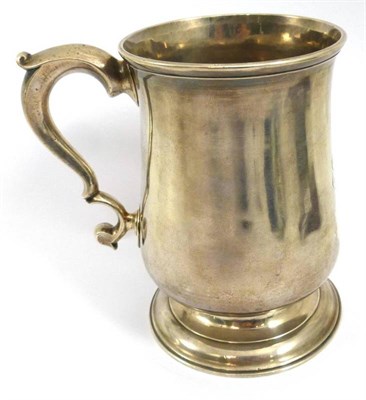 Lot 1190 - A George III Silver Mug, John Langlands I and John Robertson I, Newcastle 1780, of typical baluster