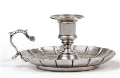 Lot 1036 - A George IV Silver Chamberstick, Richard Sibley I, London 1825, the heptadecagon pan with a...