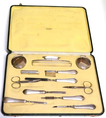 Lot 1053 - A Twelve Piece Manicure Set, Synyer & Beddoes (Harry Synyer & Charles Joseph Beddoes),...