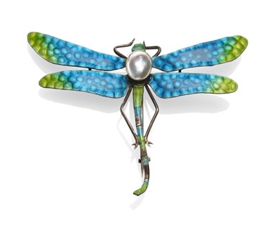 Lot 2040 - A Dragonfly Brooch, with mother-of-pearl to the centre of the body, enamelled throughout in...