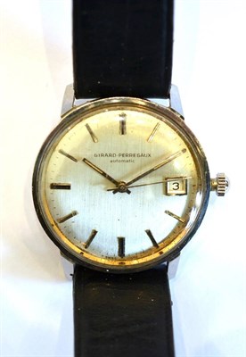Lot 2047 - A Stainless Steel Automatic Calendar Centre Seconds Wristwatch, signed Girard Perregaux, circa...