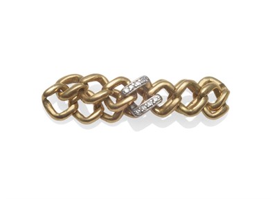 Lot 2061 - A Diamond Set Chain Link Ring, the yellow curb links with a white link inset with eight-cut...