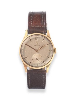 Lot 2242 - A 9ct Gold Wristwatch, signed Omega, 1950, (calibre 265) lever movement numbered 11696461, silvered