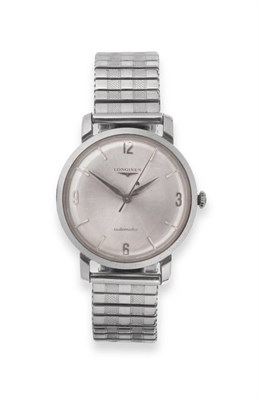 Lot 2252 - A Stainless Steel Automatic Centre Seconds Wristwatch, signed Longines, circa 1960, (calibre...