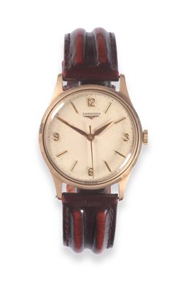 Lot 2269 - A 9ct Gold Centre Seconds Wristwatch, signed Longines, 1960, (calibre 12.68ZS) lever movement...