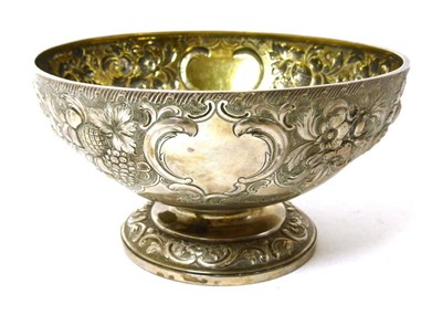 Lot 2266 - A Victorian Scottish Silver Bowl, James McKay, Edinburgh 1849, circular, the sides chased with...