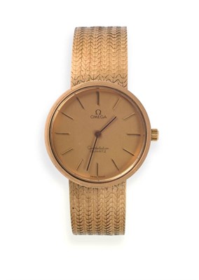 Lot 2237 - A 9ct Gold Wristwatch, signed Omega, model: Constellation, circa 1975, quartz movement,...