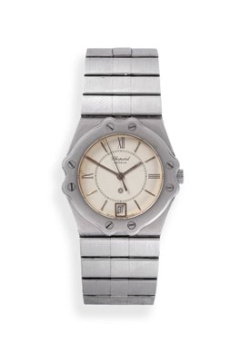 Lot 2244 - A Stainless Steel Calendar Centre Seconds Wristwatch, signed Chopard, model: St Moritz, circa 1990