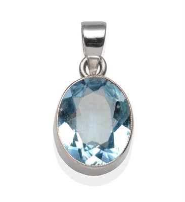 Lot 2091 - An 18 Carat White Gold Aquamarine Pendant, an oval cut aquamarine in a rubbed over setting,...