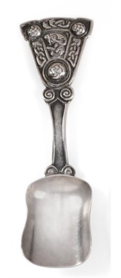 Lot 2283 - An Alexander Ritchie of Iona Silver Caddy Spoon, early 20th century, the handle cast with...