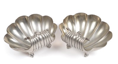 Lot 2246 - A Pair of George III Silver Shell Form Salts, Daniel Pontifex, London 1804, each supported on three