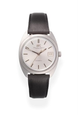 Lot 2155 - A Stainless Steel Automatic Calendar Centre Seconds Wristwatch, signed International Watch Co,...