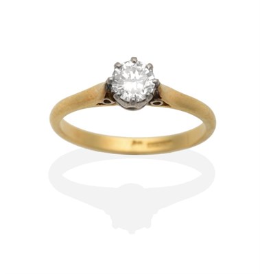 Lot 2067 - An 18 Carat Gold Solitaire Diamond Ring, a round brilliant cut diamond in a claw setting, to...