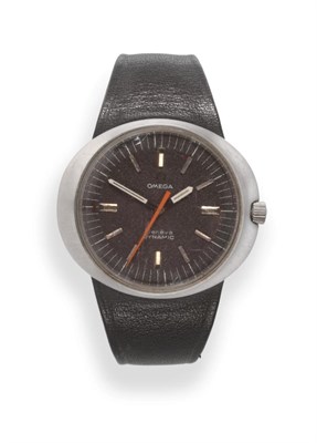 Lot 2197 - A Stainless Steel Centre Seconds Wristwatch, signed Omega, model: Dynamic, circa 1975, lever...