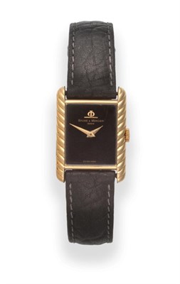 Lot 2209 - A Lady's 18ct Gold Wristwatch, signed Baume & Mercier, Geneve, circa 1980, lever movement,...