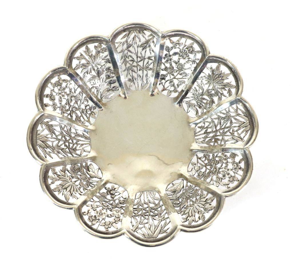 Lot 2342 - A Chinese Export Pierced Silver Dish, Wang Hing, c.1900, shaped circular, pierced with...