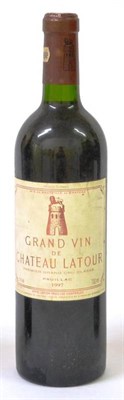 Lot 2046 - Chateau Latour 1997, Pauillac U: into neck