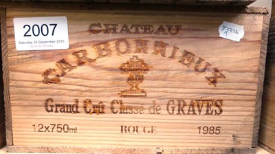 Lot 2007 - Chateau Carbonnieux 1985, Pessac-Leognan, owc (twelve bottles)