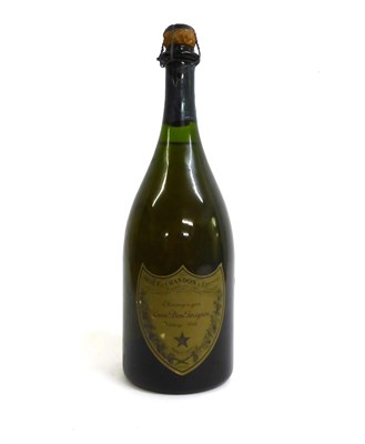 Lot 2077 - Dom Perignon 1966, vintage champagne U: no foil around top of cork, 1.5cm inverted