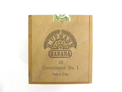 Lot 2185 - H. Upmann Connoisseur No. 1, cabinet of 25 cigars Vintage: NOUE for October 1984