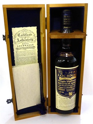 Lot 2264 - Royal Lochnagar Selected Reserve, 70cl, 43%, in presentation case with booklet; Douglas Laing's...