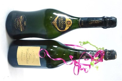 Lot 2310 - Veuve Clicquot La Grande Dame 1985, vintage champange; William Deutz 1990, vintage champagne...