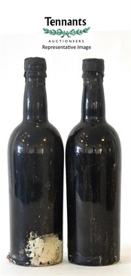 Lot 2366 - Croft 1960, vintage port (x14) (fourteen bottles) U: mostly top shoulder /into neck, capsules...