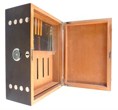 Lot 2412 - An Adorini Deluxe Cigar Humidor