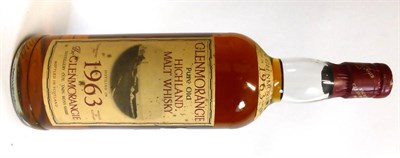 Lot 2534 - Glenmorangie 1963, Pure Old Highland Malt Whisky, 75cl, 43%  U: into neck, some mould to label