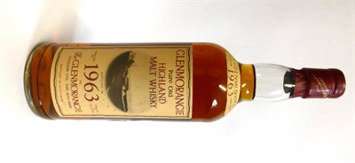 Lot 2535 - Glenmorangie 1963, Pure Old Highland Malt Whisky, 75cl, 43%U: into neck