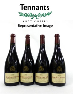 Lot 2050 - Famille Giraud Chateau de Pommard Bourgogne Pinot Noir 2009 (x35) (thirty five bottles)