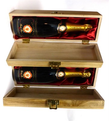 Lot 2103 - Manchester United Special Reserve Brut Champagne (x2) (two bottles)