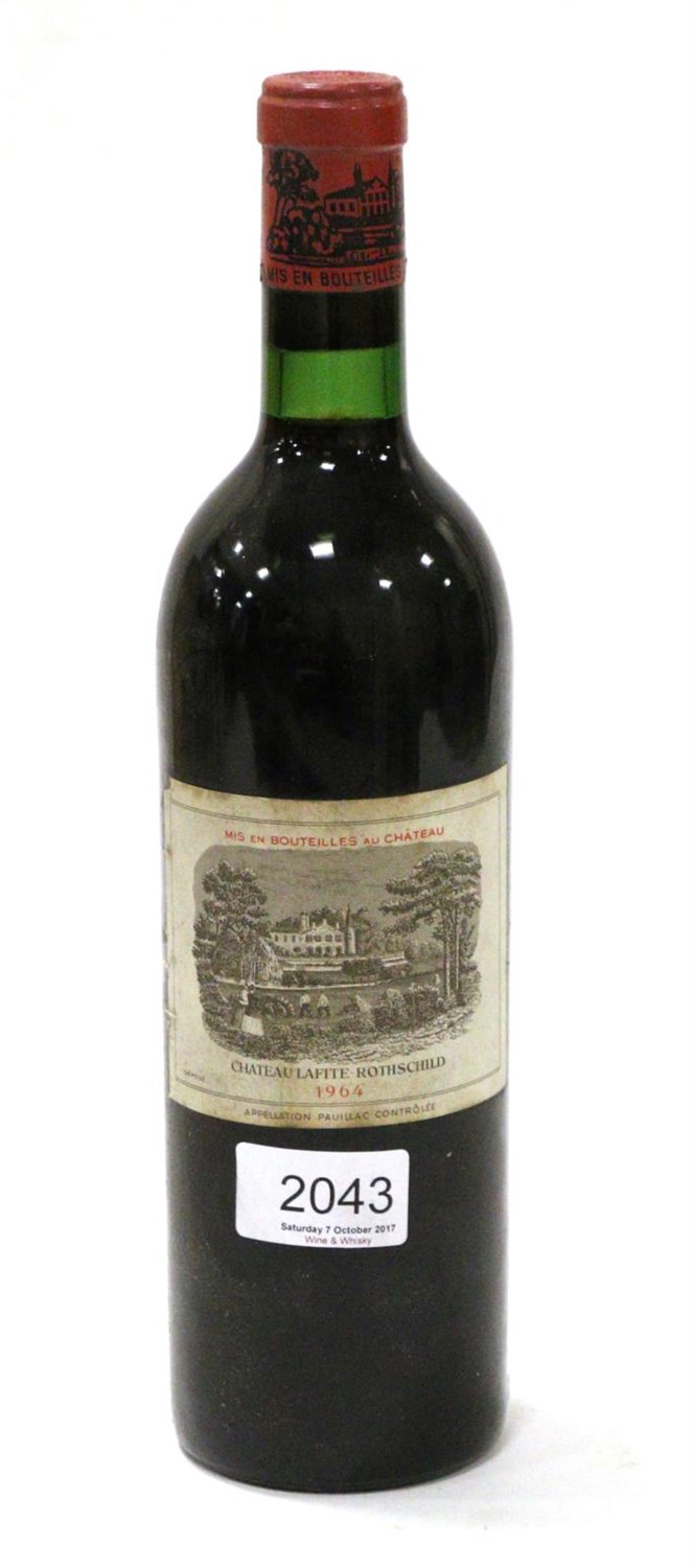 Lot 2043 - Chateau Lafite Rothschild 1964, Pauillac  U: into neck