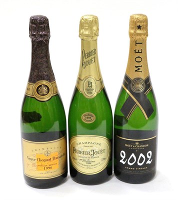 Lot 2172 - Veuve Clicquot 1996, vintage champagne; Moet et Chandon 2002, vintage champagne; Perriet Jouet...