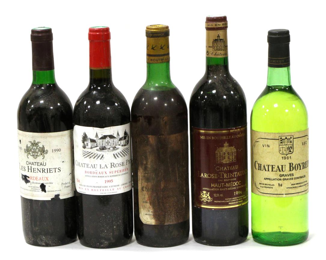 Lot 2153 - Jean Claude Rateau Aux Coucherias 1997, Beaune Premier Cru (x12) (twelve bottles)