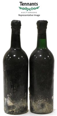 Lot 2251 - Warre 1966, vintage port (x8) (eight bottles) U: upper shoulder or above, no labels, capsules...